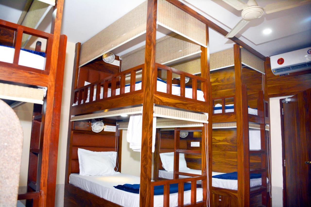 Hotel Nest N Rest - Mumbai Exterior photo